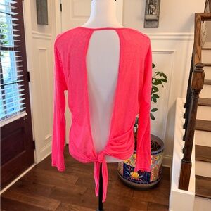 7th Ray NWOT Oversized Bright Pink Open Back Long Sleeve Tie Top